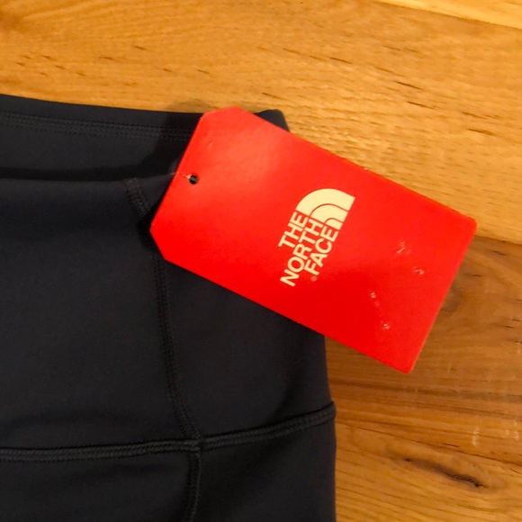 North Face NWT leggings🔥🧘‍♀️🧗‍♀️🍂 - Picture 7 of 11